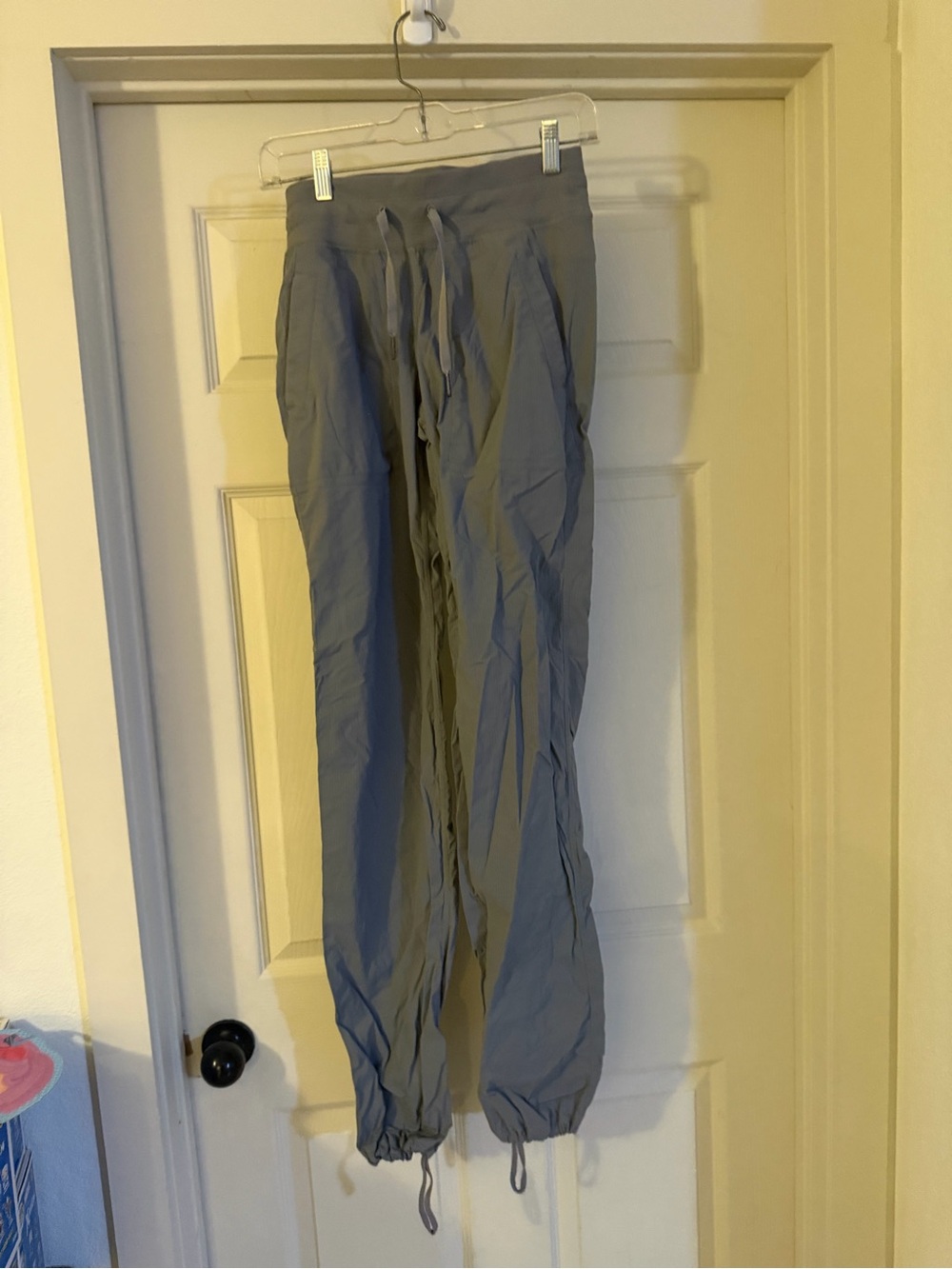 lululemon athletica Dance Stuio Gray Drawstring Joggers Sz 4 Tall